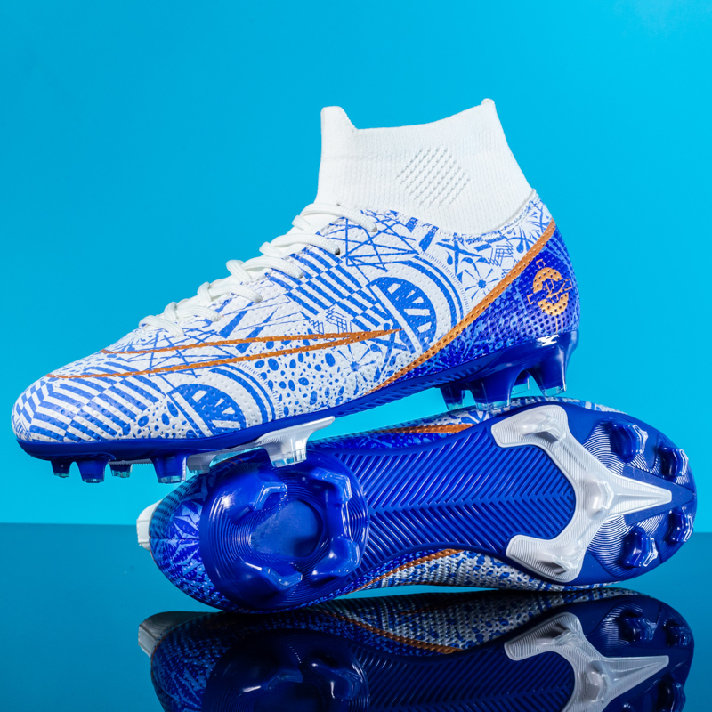 Ready Stock 35-45 FG CR7 world cup soccer shoes Men's and Women's high top football boots AAA+ quality